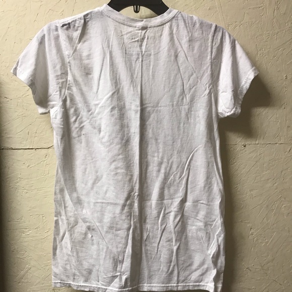 Tiff and Jen shirt - Picture 2 of 4